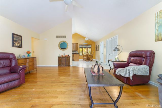 680 S 680 s hacker Road, Genoa Township, MI 48114