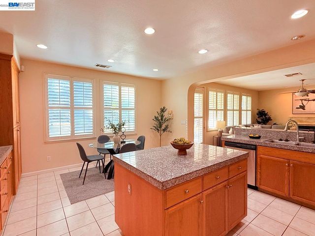 3329 Lair Way, Antioch, CA 94531