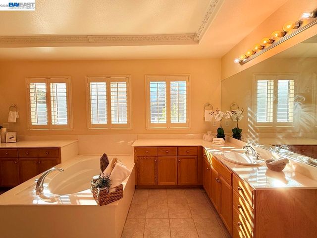 3329 Lair Way, Antioch, CA 94531