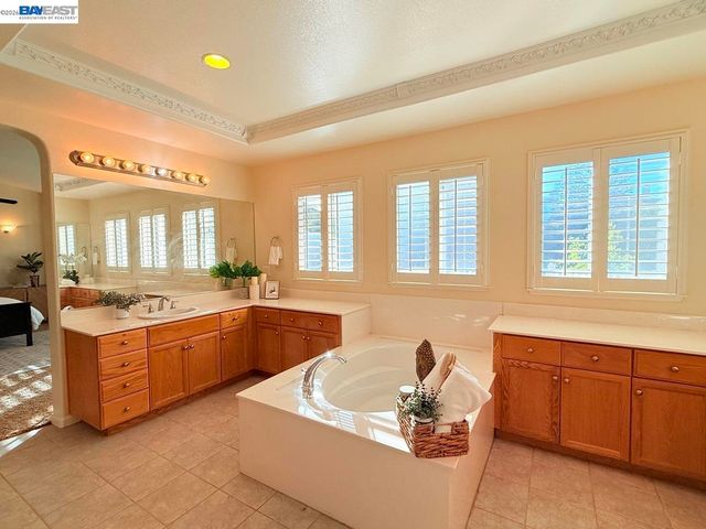 3329 Lair Way, Antioch, CA 94531