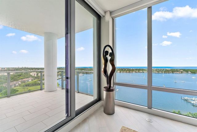 1 Water Club Way 2003, North Palm Beach, FL 33408