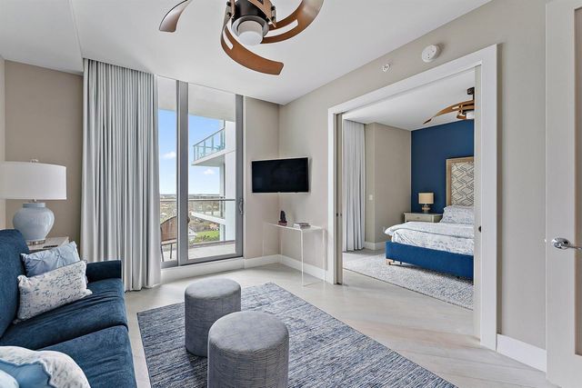 1 Water Club Way 2003, North Palm Beach, FL 33408