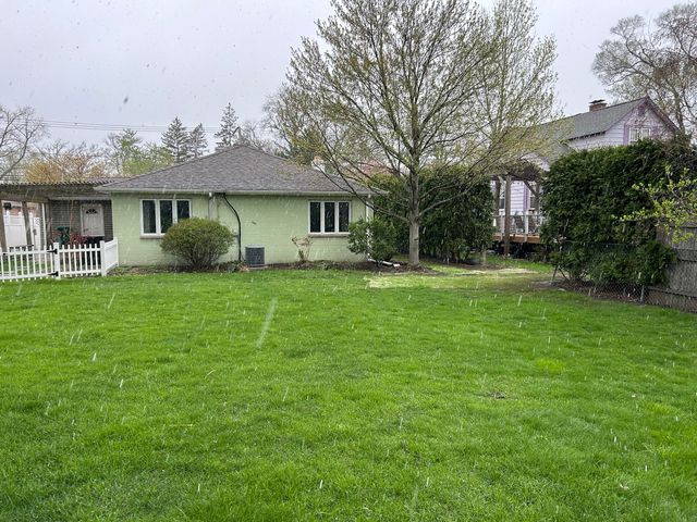117 S Westmore Meyers Road, Lombard, IL 60148