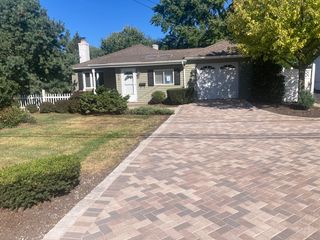 117 S Westmore Meyers Road, Lombard, IL 60148