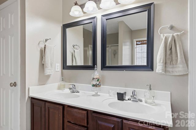 266 Wildbriar Road, Fletcher, NC 28732