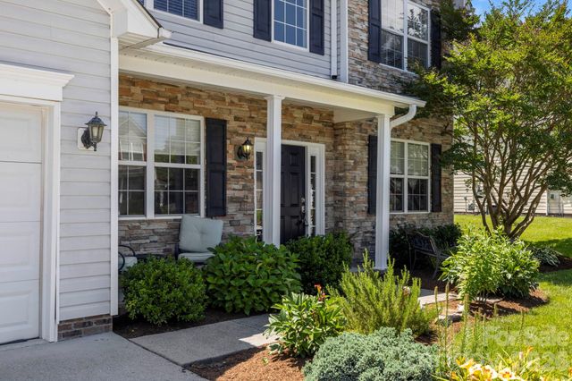 266 Wildbriar Road, Fletcher, NC 28732