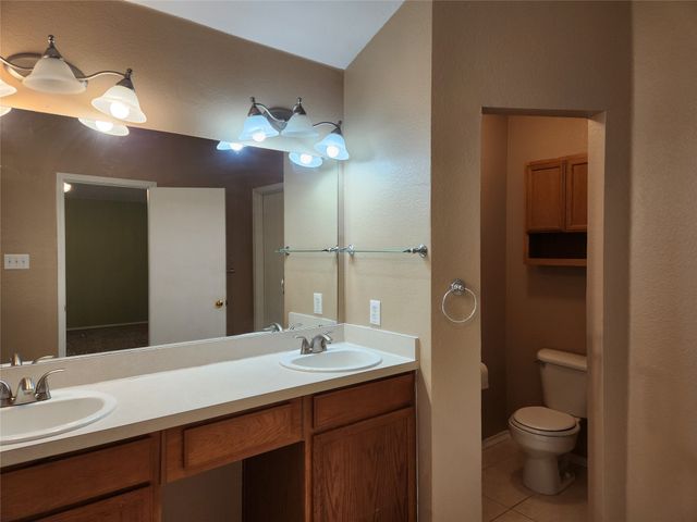3913 Chimney Rock Drive, Denton, TX 76210