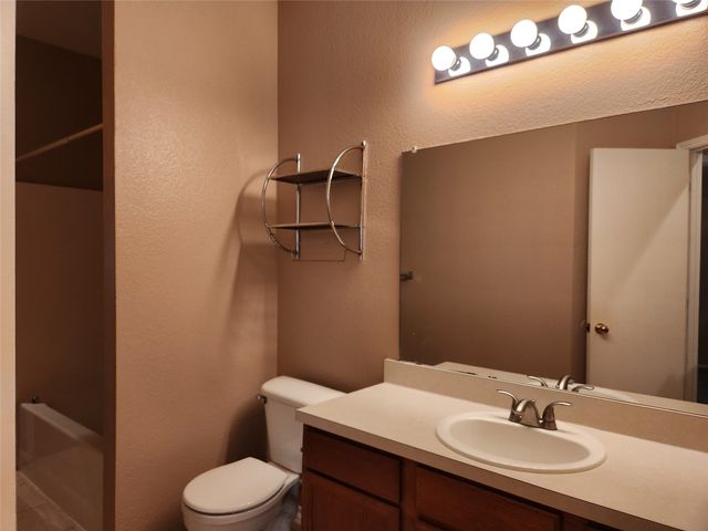 3913 Chimney Rock Drive, Denton, TX 76210