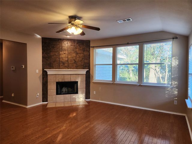3913 Chimney Rock Drive, Denton, TX 76210