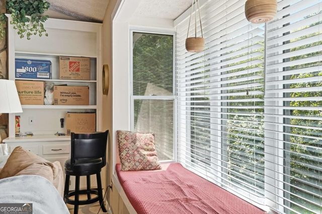 5045 Ravenwood Drive, Marietta, GA 30066