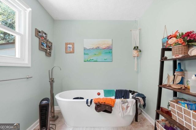 5045 Ravenwood Drive, Marietta, GA 30066