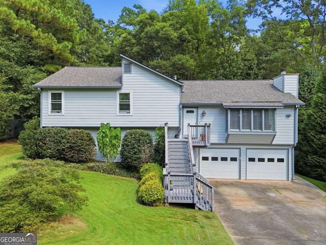5045 Ravenwood Drive, Marietta, GA 30066