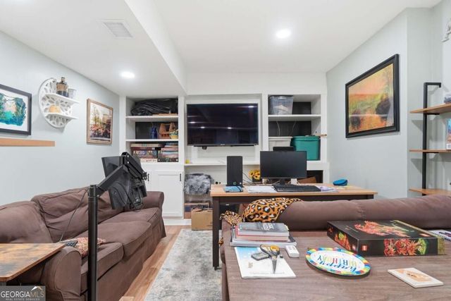 5045 Ravenwood Drive, Marietta, GA 30066