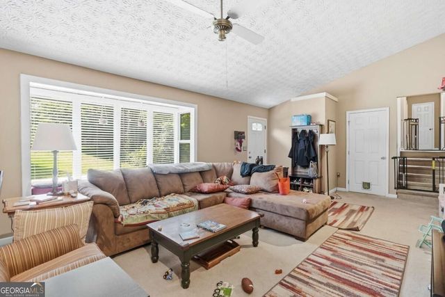 5045 Ravenwood Drive, Marietta, GA 30066