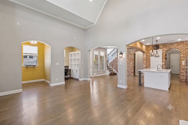6920 Royal View Drive, Mckinney, TX 75070