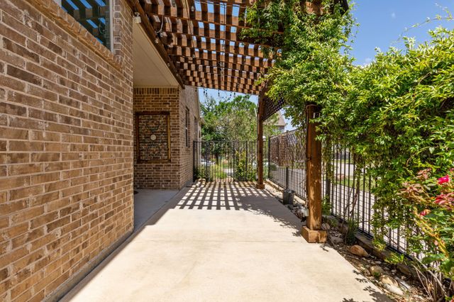 6920 Royal View Drive, Mckinney, TX 75070