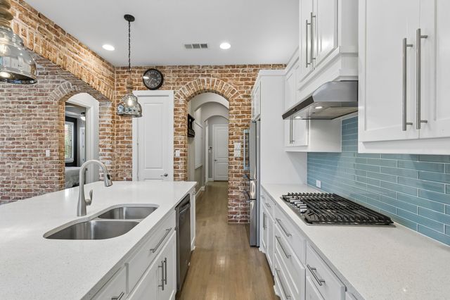 6920 Royal View Drive, Mckinney, TX 75070