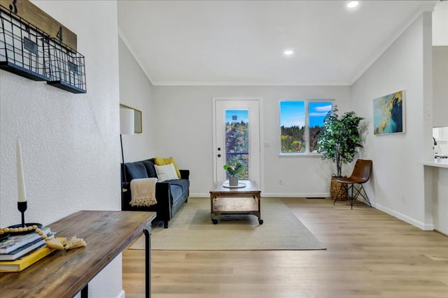 15690 Fay Rd, Grass Valley, CA 95949