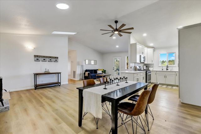 15690 Fay Rd, Grass Valley, CA 95949