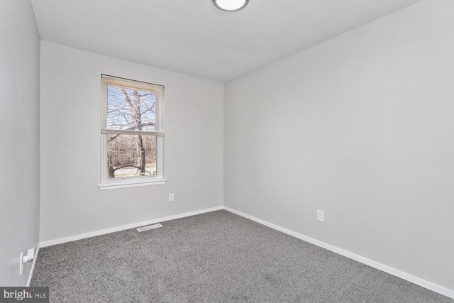 42 HOLCUMB CT, Baltimore, MD 21220