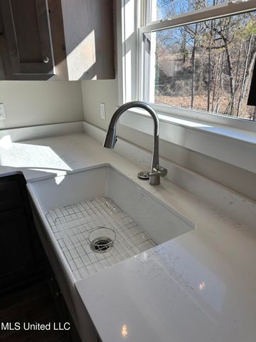 3775 Hernando Road, Holly Springs, MS 38635