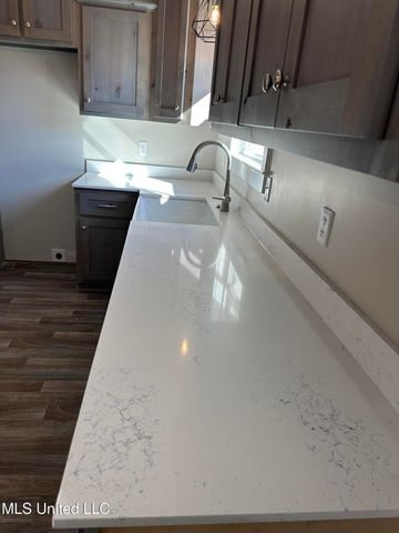 3775 Hernando Road, Holly Springs, MS 38635