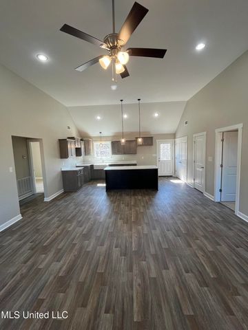 3775 Hernando Road, Holly Springs, MS 38635