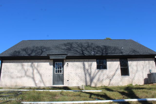 3775 Hernando Road, Holly Springs, MS 38635