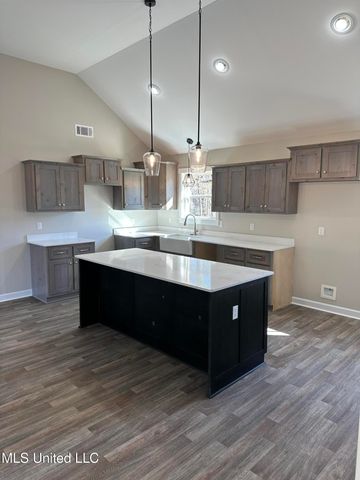 3775 Hernando Road, Holly Springs, MS 38635