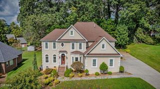 628 Red Oak Plantation Drive, Kingsport, TN 37663