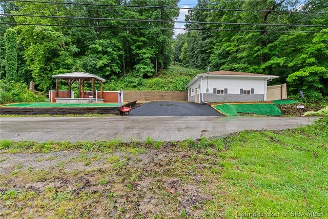 3285 Budd Road, New Albany, IN 47150