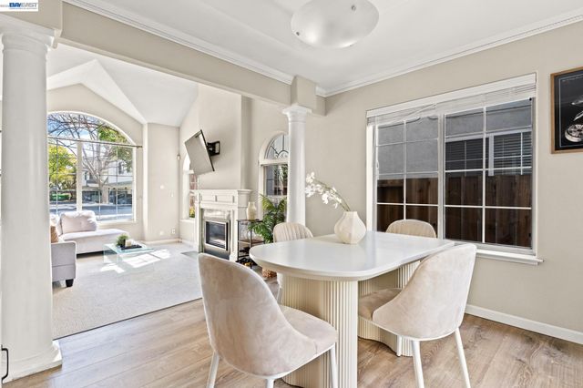 283 Esther Ave, Campbell, CA 95008