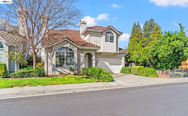 283 Esther Ave, Campbell, CA 95008