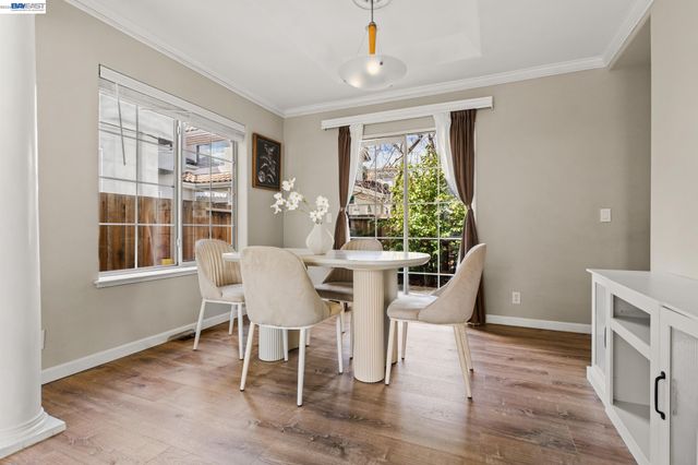 283 Esther Ave, Campbell, CA 95008