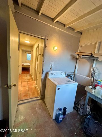 15 N Bonita Avenue, Tucson, AZ 85745