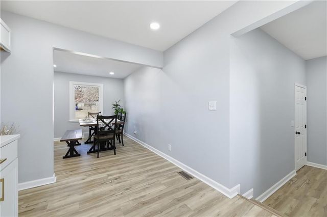 6207 Hedges Avenue, Raytown, MO 64133