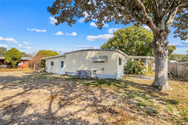 34127 WASHINGTON AVENUE, Leesburg, FL 34788