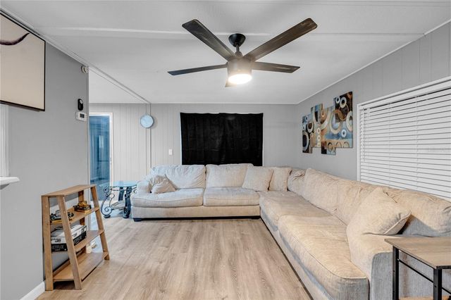 34127 WASHINGTON AVENUE, Leesburg, FL 34788