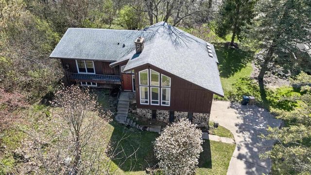 501 Ozark Trail, Madison, WI 53705