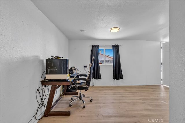415 N Santa Fe, Hemet, CA 92543