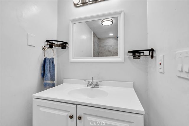 415 N Santa Fe, Hemet, CA 92543
