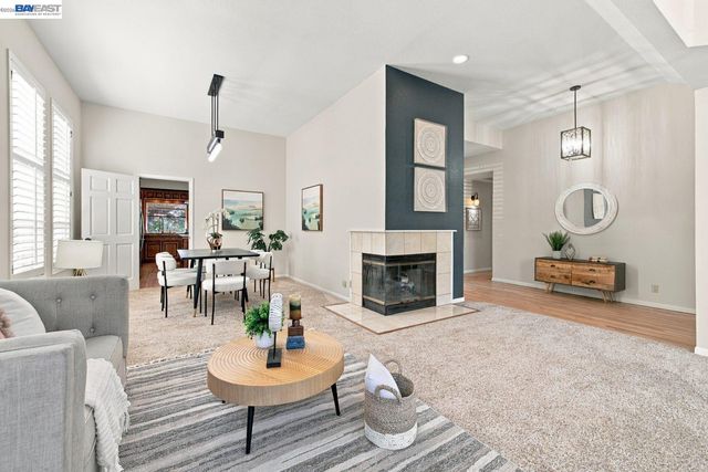 2956 Amoroso Ct, Pleasanton, CA 94566