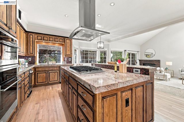 2956 Amoroso Ct, Pleasanton, CA 94566