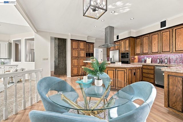 2956 Amoroso Ct, Pleasanton, CA 94566