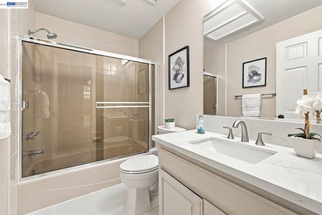 2956 Amoroso Ct, Pleasanton, CA 94566
