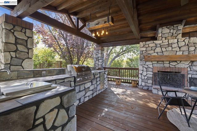 2956 Amoroso Ct, Pleasanton, CA 94566