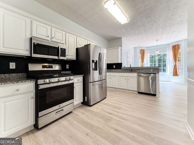 105 Avalon Drive, Mcdonough, GA 30252
