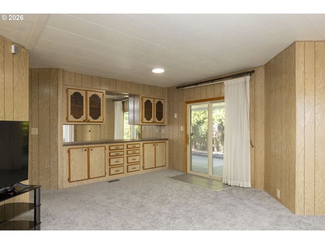 11387 Sw ROYAL VILLA Dr, Portland, OR 97224