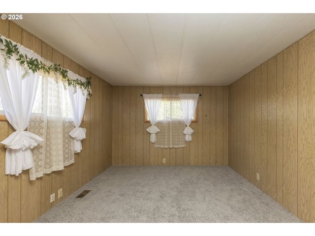 11387 Sw ROYAL VILLA Dr, Portland, OR 97224