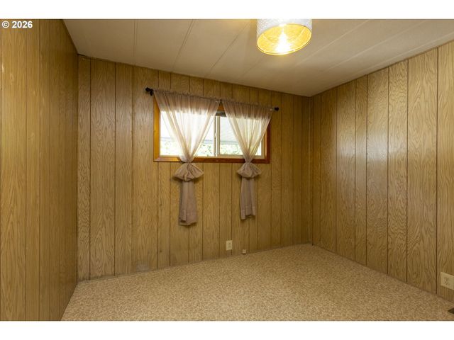 11387 Sw ROYAL VILLA Dr, Portland, OR 97224